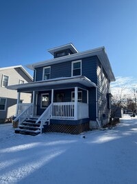 Building Photo - 3009 Holton Ave