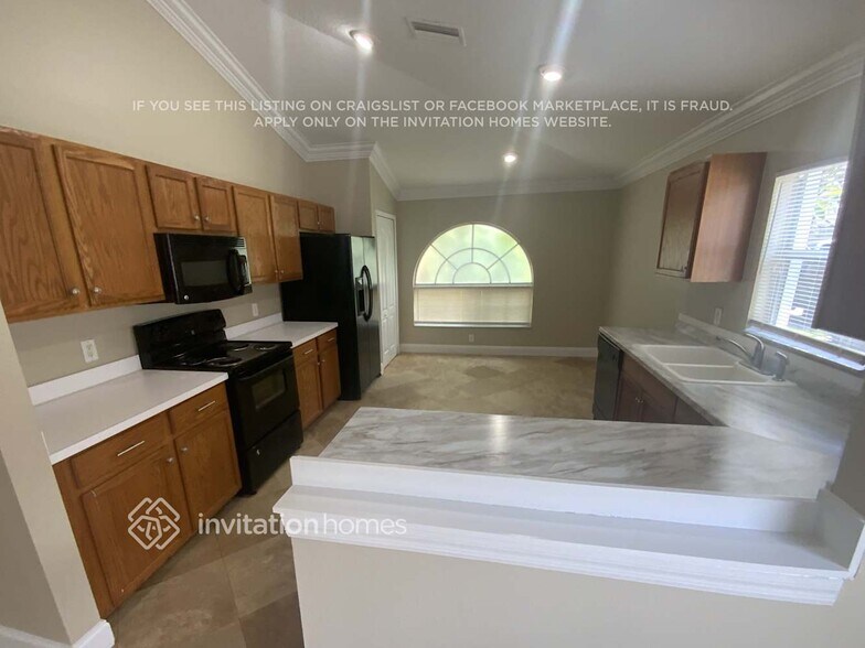 Building Photo - 13420 Fladgate Mark Drive