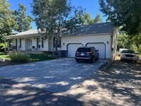 Building Photo - 672 E 400 N St