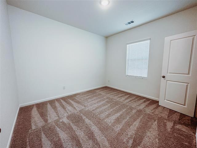 Building Photo - 1637 Whitworth Dr