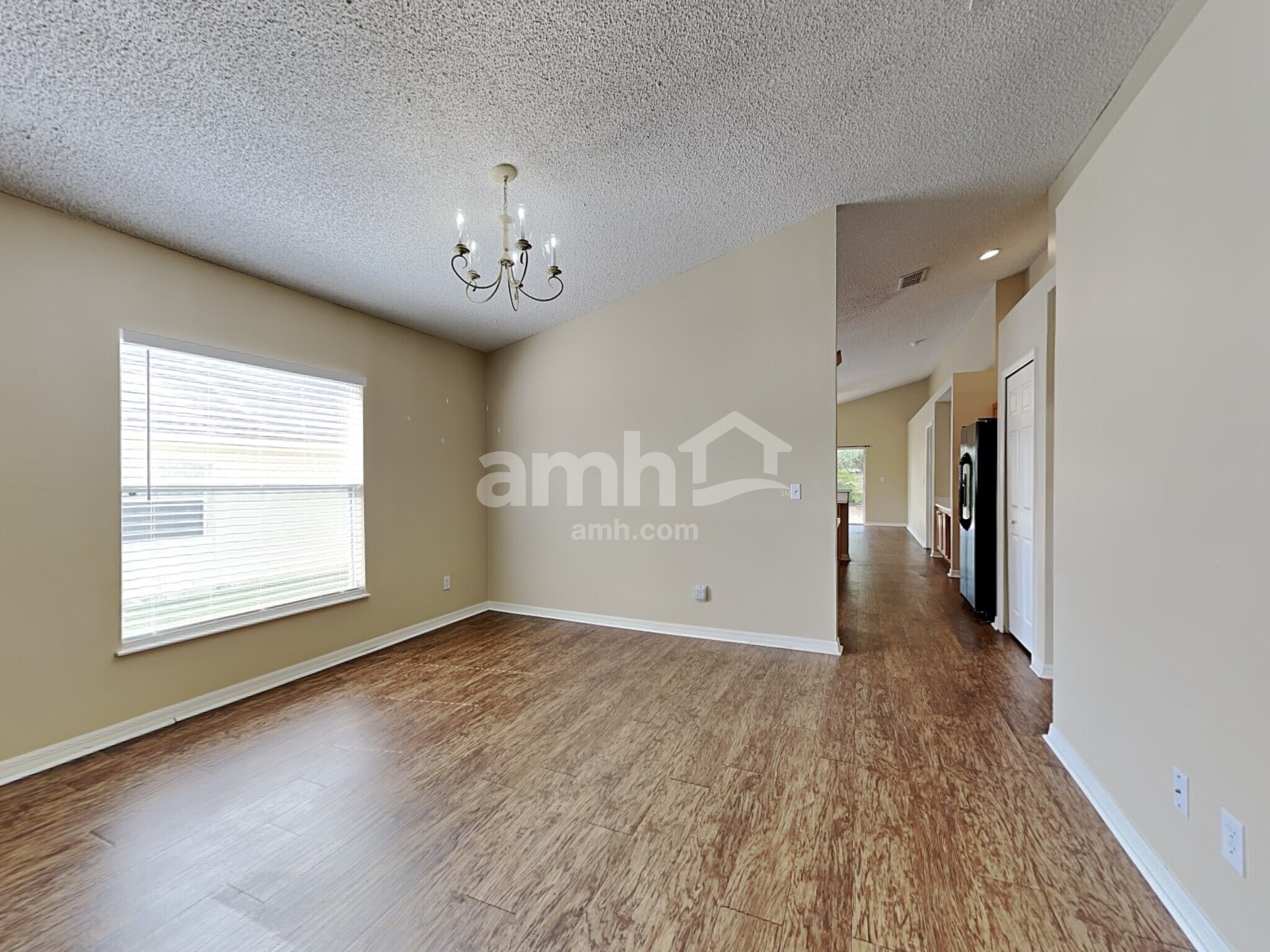 Building Photo - 4012 Waltham Forest Dr