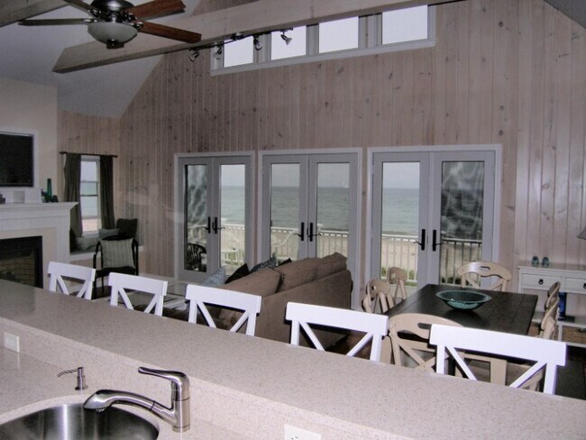 Building Photo - 99 N Shore Blvd