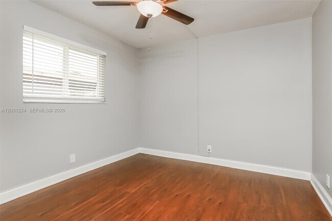 Building Photo - 6119 NW 18th Ct