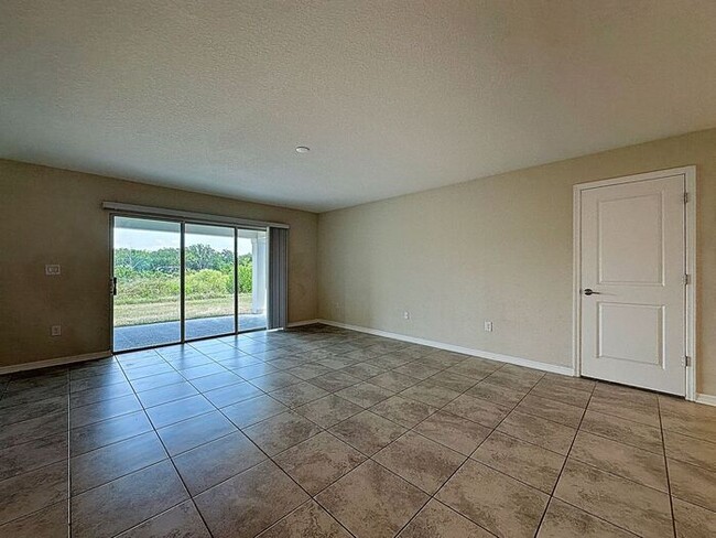 Building Photo - RESORT STYLE HOME IN STOREY CREEK