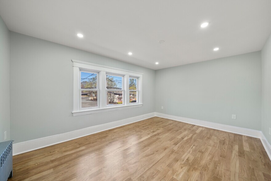 Bedroom 1 - 657 Amboy Ave