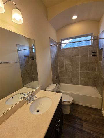 Building Photo - 2021 Milano Ln