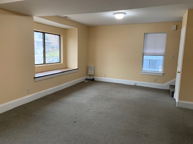 Building Photo - 5832 Phillips Ave