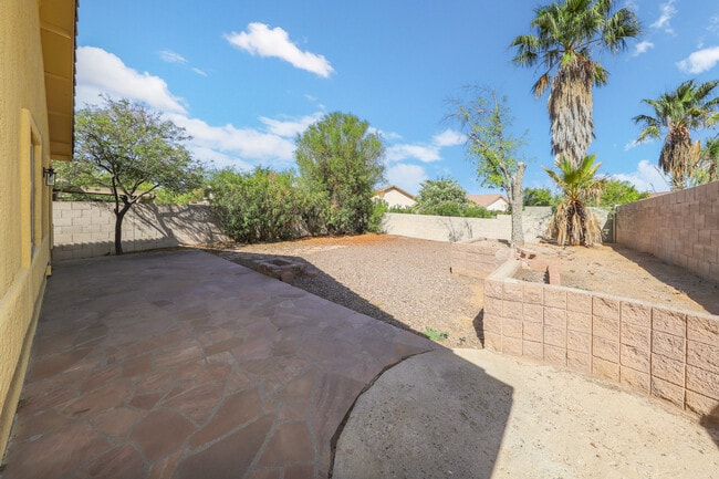 Building Photo - 13307 N Lost Artifact Ln
