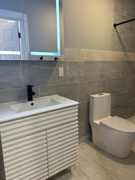 Building Photo - 74 Delaware Ave