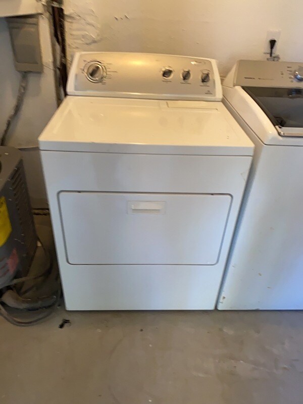 Building Photo - 3979 Versailles Dr