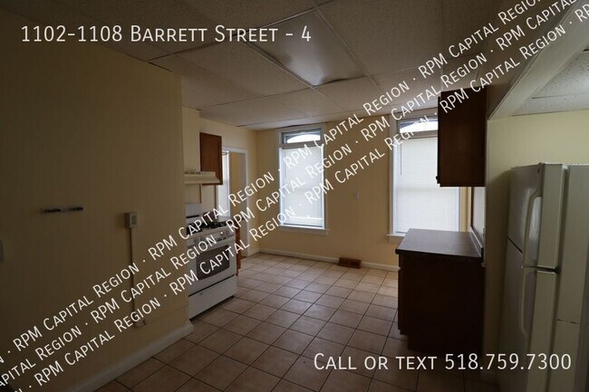 Building Photo - 1102-1108 Barrett Street-4