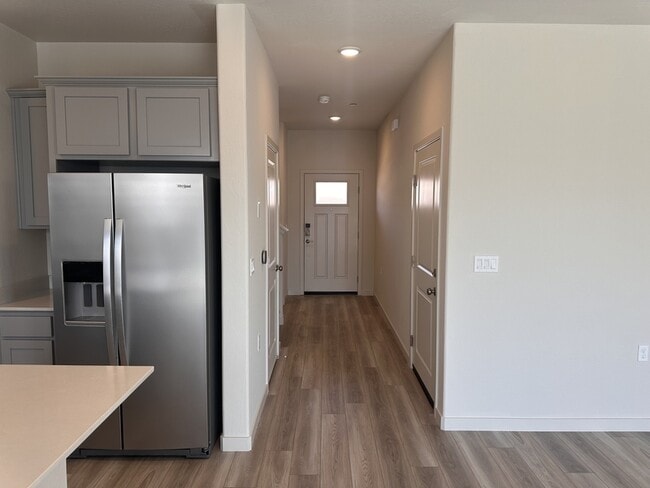 Building Photo - 4638 Athena Dr