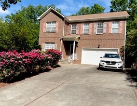 Building Photo - Beautiful Single-Family Home with Finished Basement & Fenced Backyard