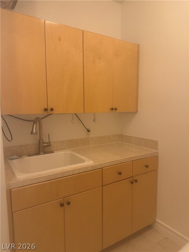 Building Photo - 3163 Lido Isle Ct