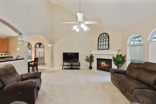 Building Photo - 4426 Park Bend Dr