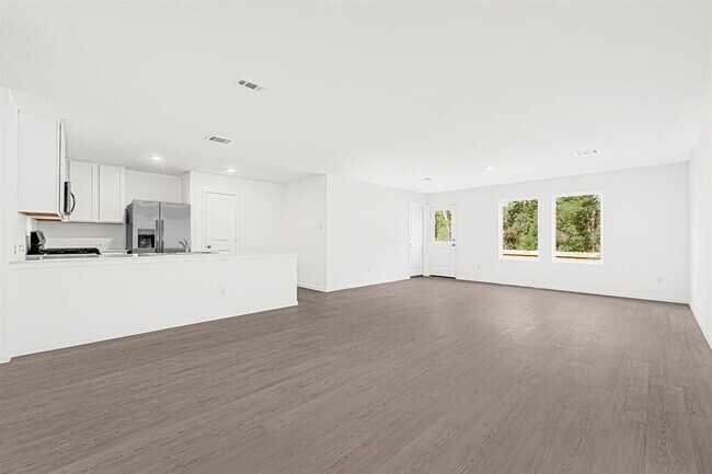 Building Photo - 25664 Rose Creek Dr