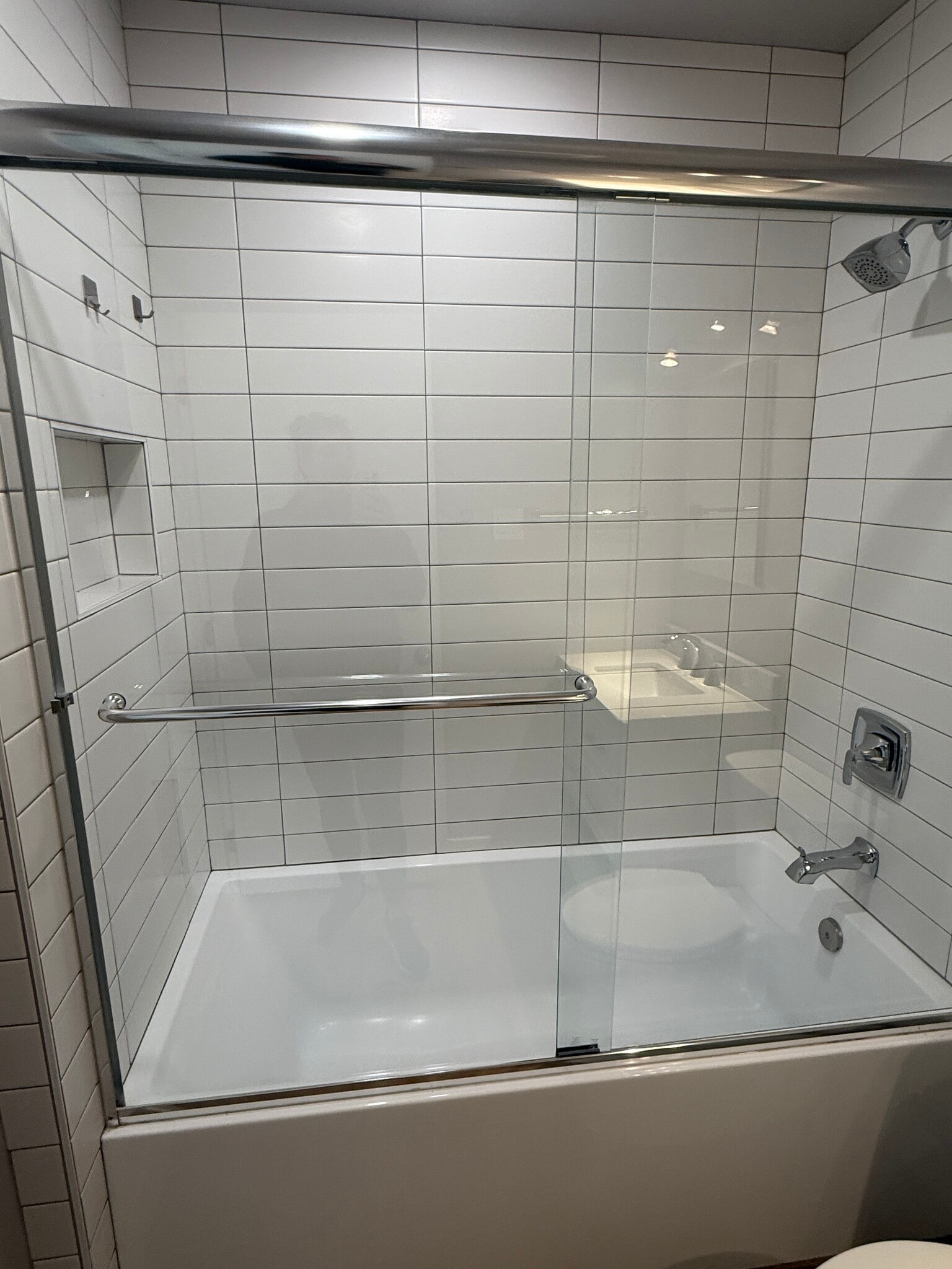 Building Photo - 6840 NE Wood Bay Ln