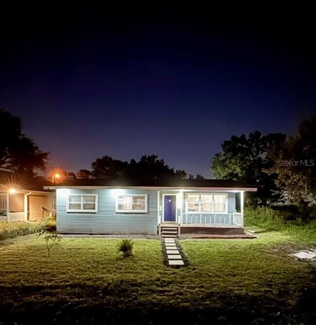 Building Photo - 4910 Huppel Ave