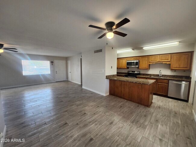 Building Photo - 3136 W Port Au Prince Ln