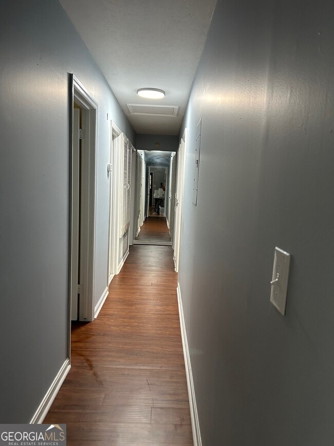 Building Photo - 6317 Fox Chapel Dr