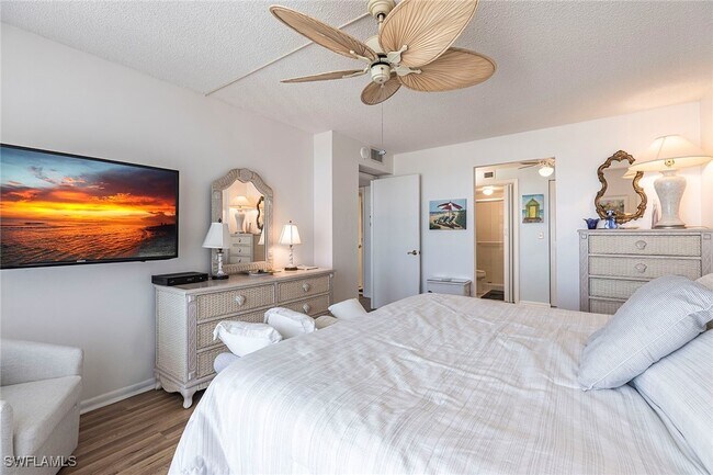 Building Photo - 260 Seaview Ct