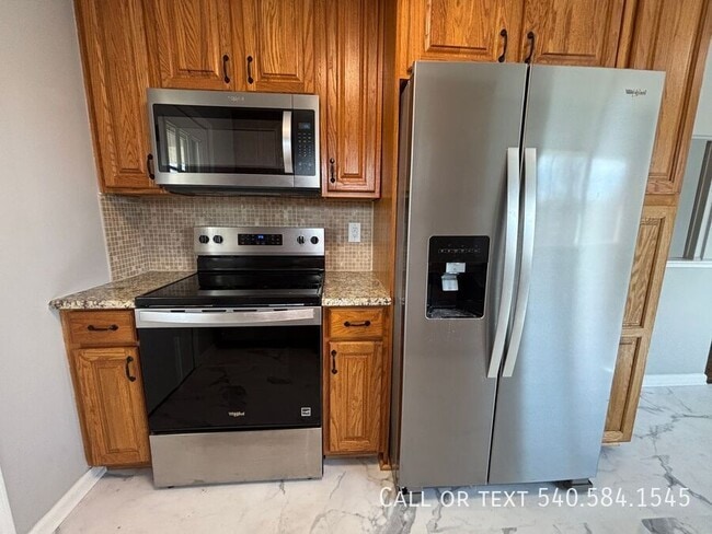 Building Photo - 449 Missimer Ln