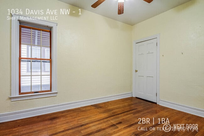Building Photo - 1034 Davis Ave NW
