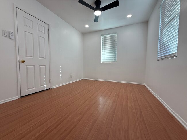 Building Photo - 6054 Colfax Ave