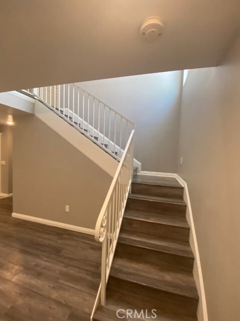 Building Photo - 2051 W Florence Ave