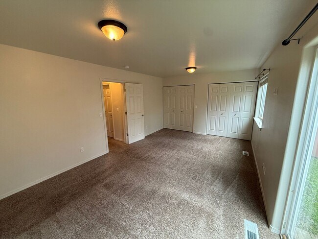 Building Photo - 2236 Galatea Dr