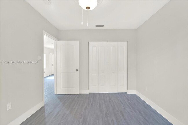 Building Photo - 10410 NW 28th Ave