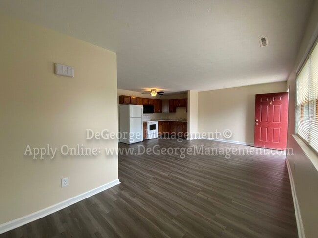 Interior Photo - Burdick Estates