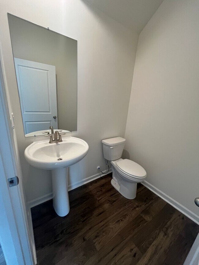 Building Photo - Brand New Townhome – Modern Comfort & Conv...