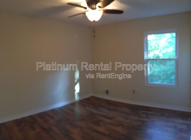 Building Photo - 9775 Loblolly Ln