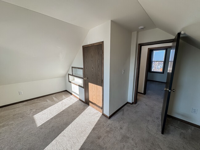 Building Photo - Rustic Farmhouse