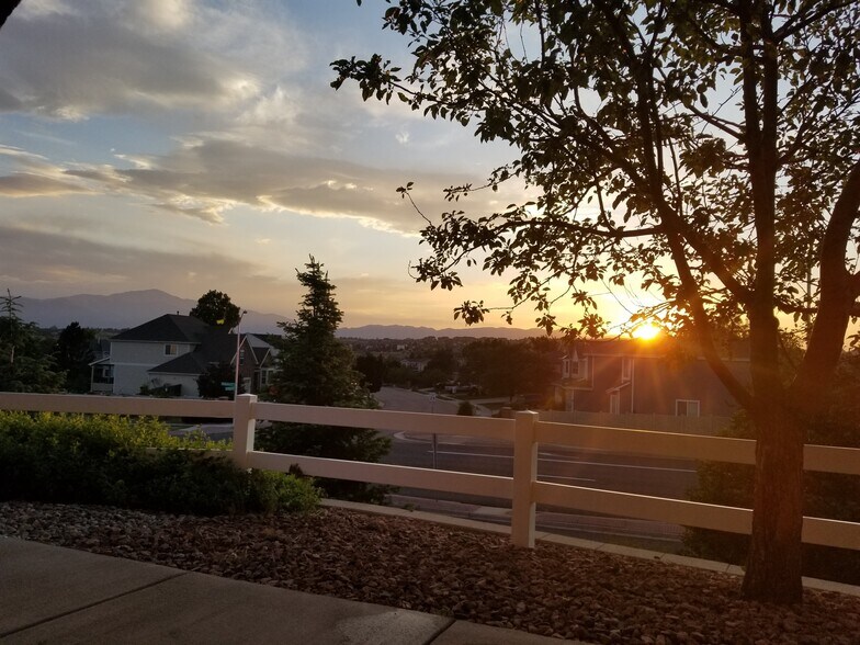 Views! - 6964 ASH CREEK HTS