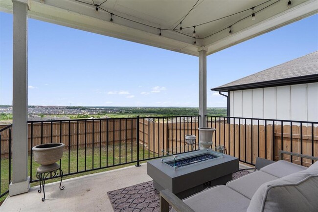 Building Photo - 11620 Comano Dr