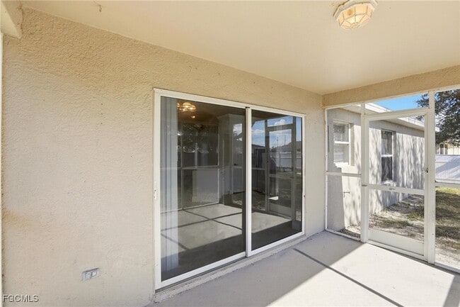 Building Photo - 2032 NW 7th St