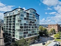 Building Photo - 1237 Washington Ave