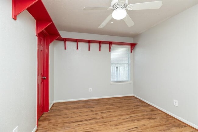 Building Photo - 11106 Wortham Gate Dr