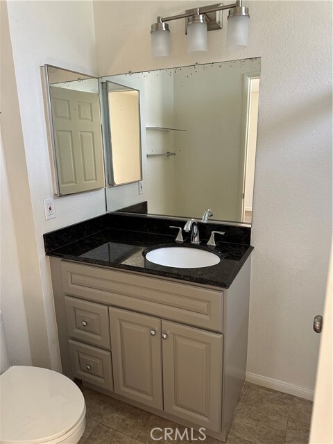 Building Photo - 2312 Dominguez St