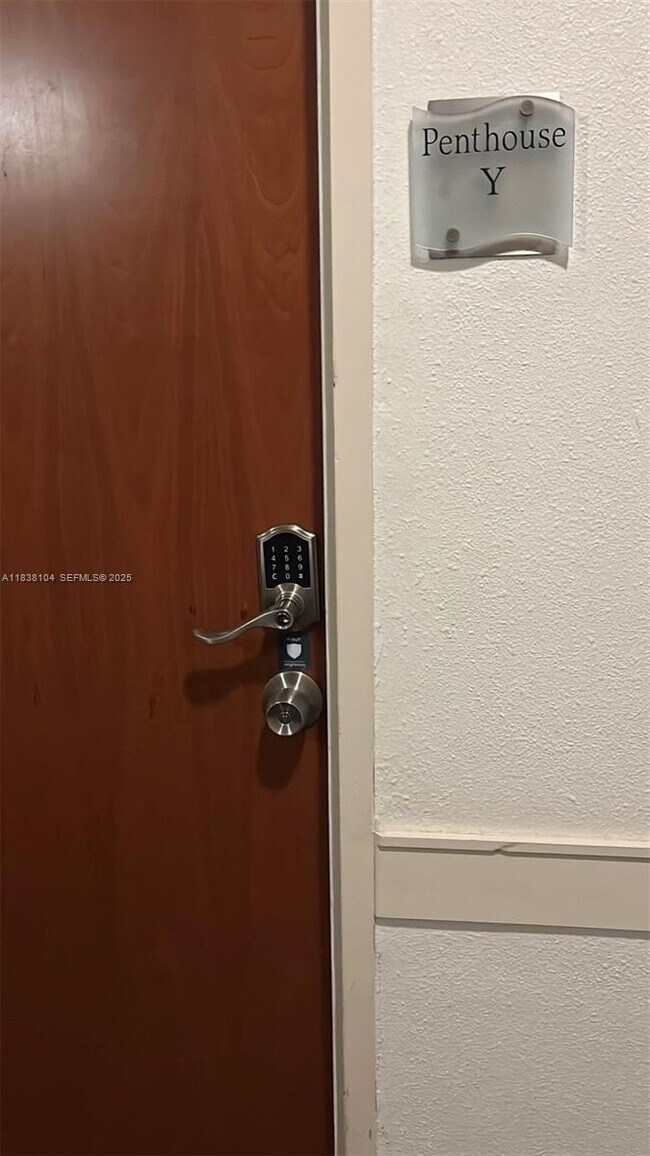 Building Photo - 3801 S Ocean Dr