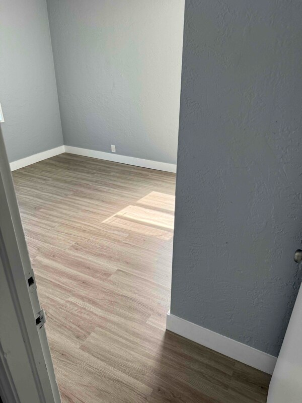 Building Photo - 4855 Fairfield Ave S