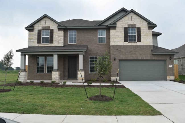 Building Photo - 201 Chickasaw Ln