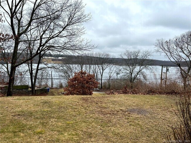 Building Photo - 30 Fulton Dr