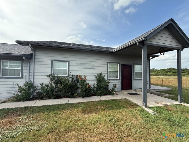 Building Photo - 256 Co Rd 481