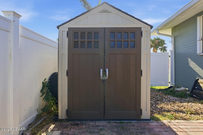 Building Photo - 165 Ormond Pkwy