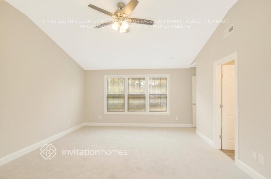 Building Photo - 460 Texanna Way