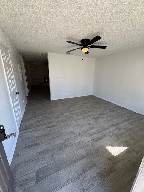 Building Photo - 201 York St