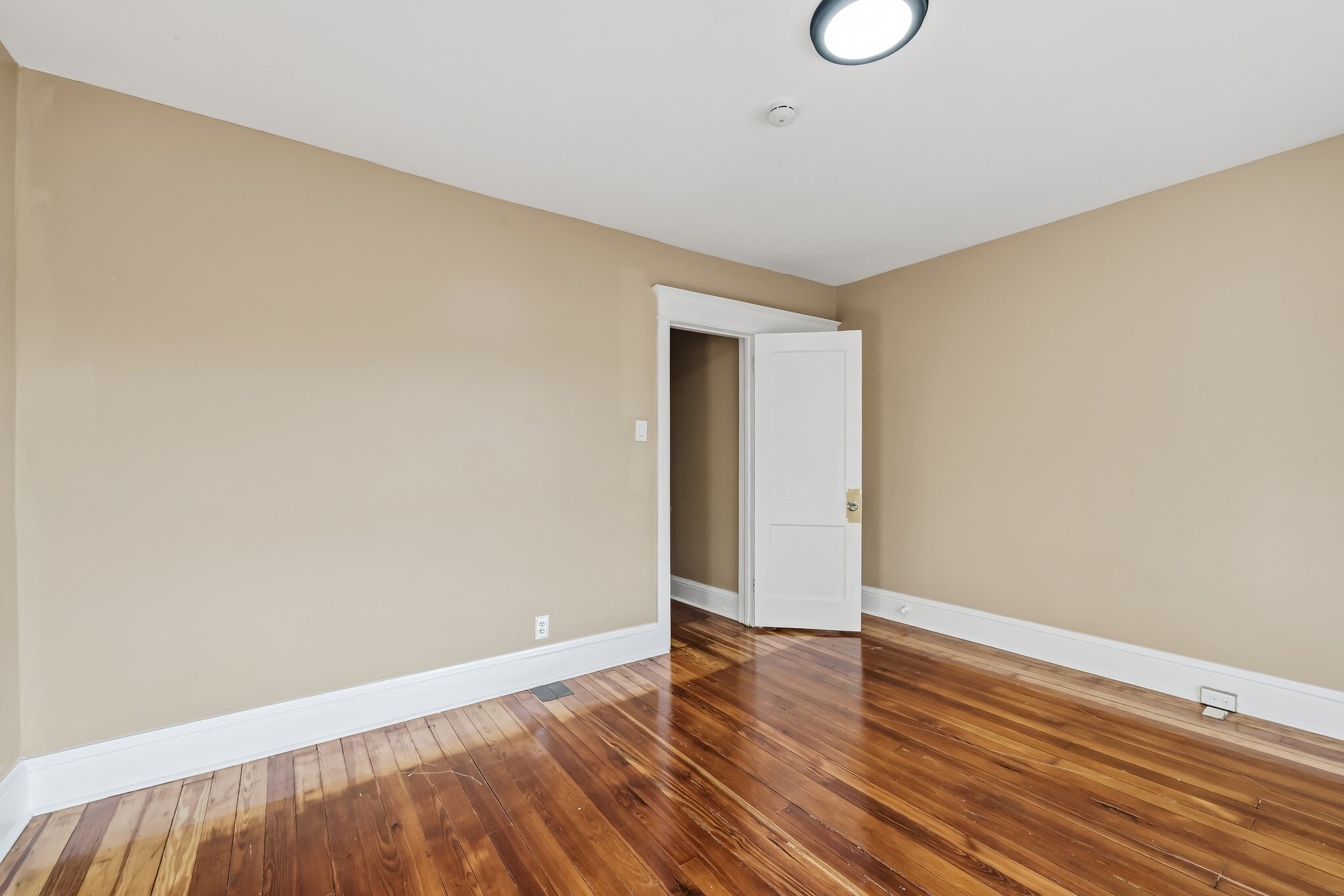 Building Photo - 1234 1/2 Tilghman St